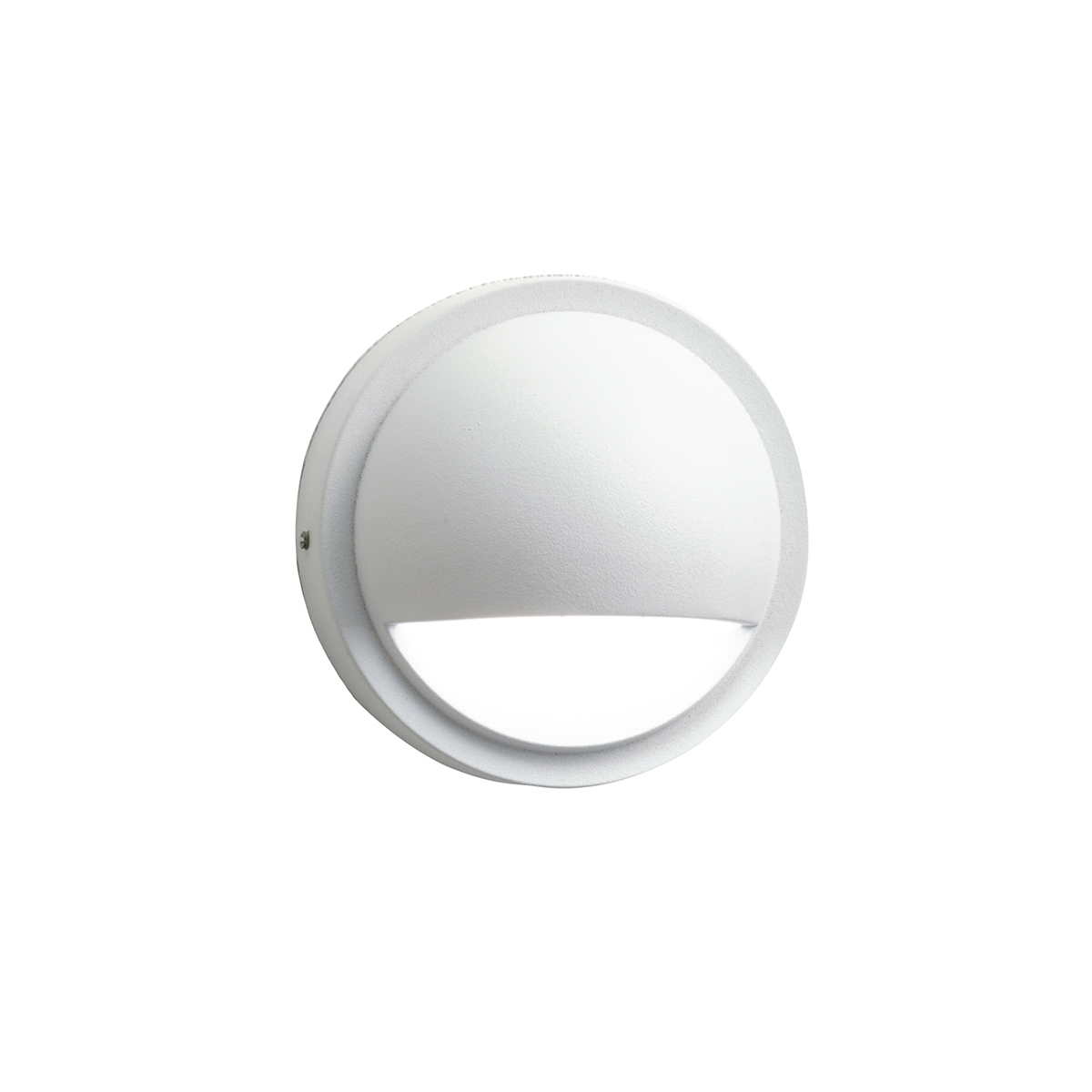 2700 K WARM-WHITE LED HALF MOON - Understated, transitional style in a Architectural Bronze finish for deck and patio with the added benefit of LED technology.