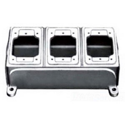 Multiple Cover FD Series 3-Gang Box; Epoxy Powder-Coated Malleable Iron, Lug Mount