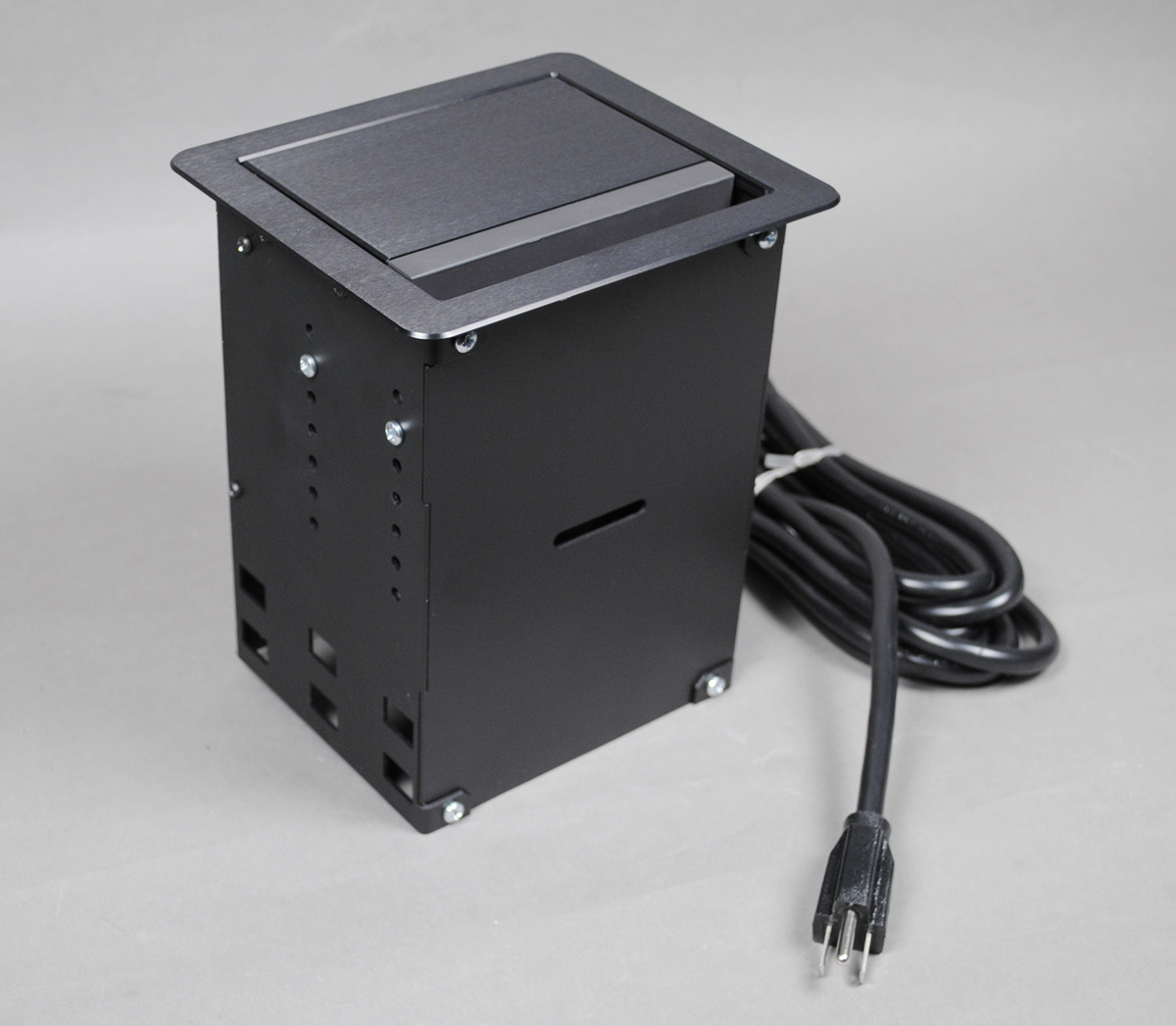 INTEGREAT BOX, AV, PWR, USB, BK