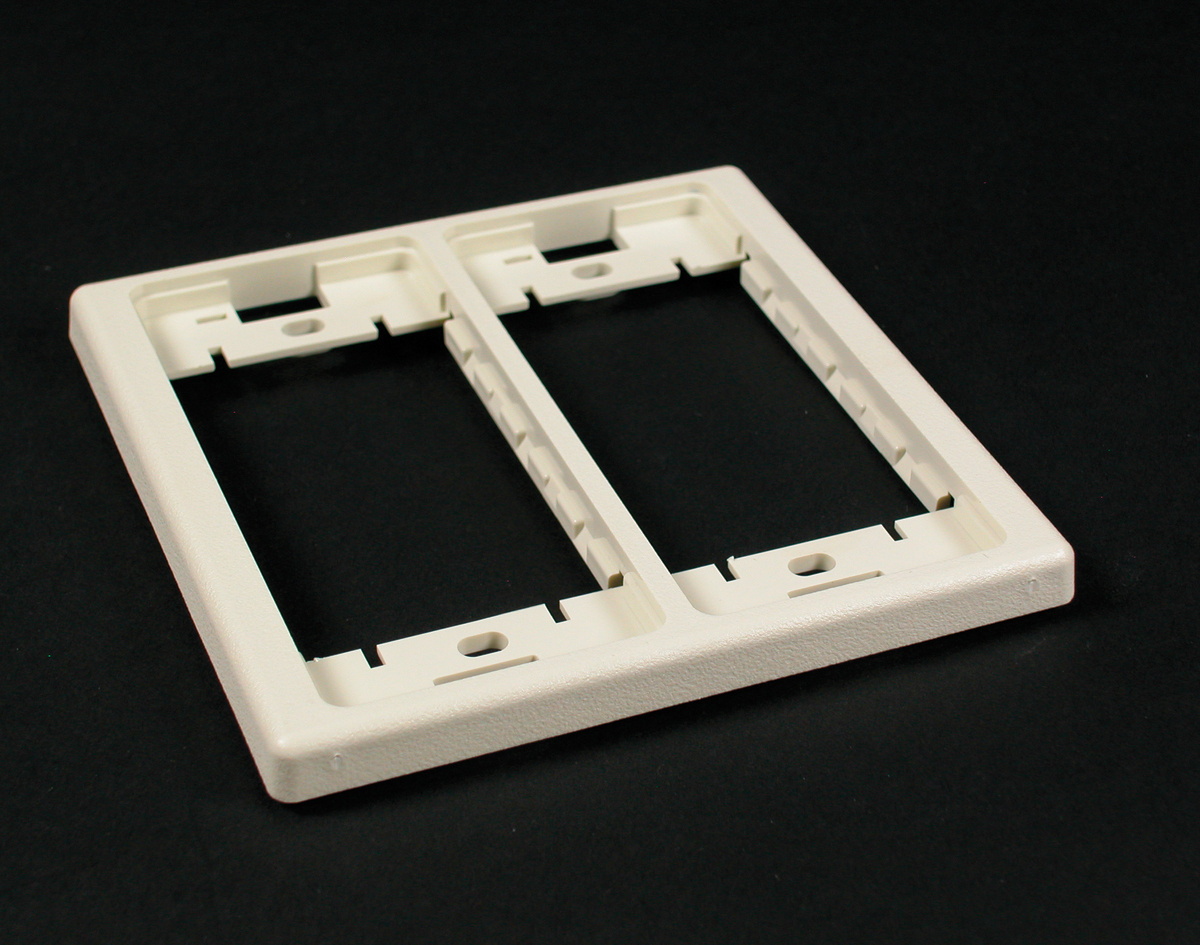 5507 ADAPTER PLATE-FOG WHITE
