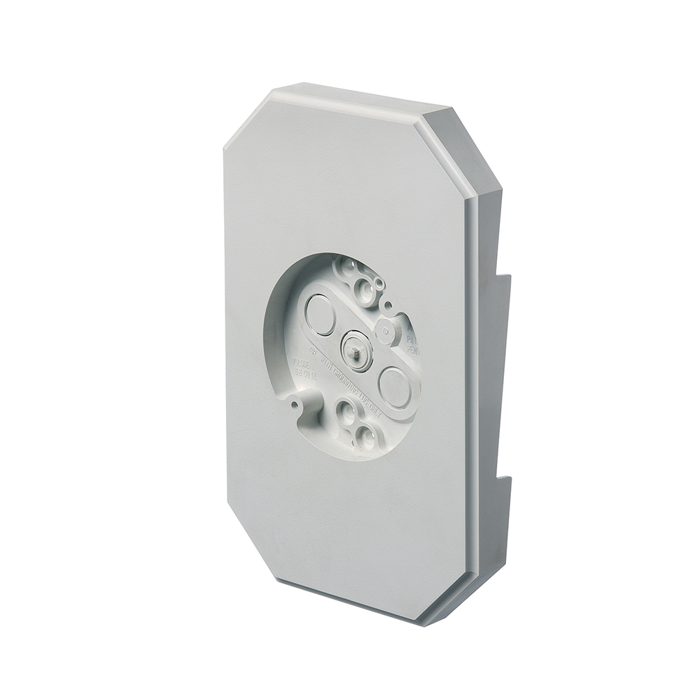 Siding mounting kit with built in electrical box. 6.8 cubic inch box.Kit includes NM cable connector. 4 mounting screws. For 1/2" lap siding double 4". 6.9 x 10.2 mounting surface.