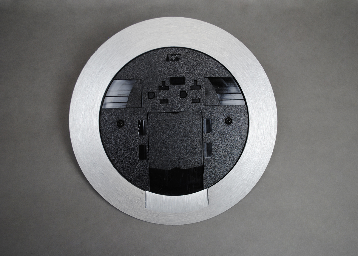Floor Box Cover Kit, Assembled Multi-Service, Series: Ratchet-Pro™ 881, 2 Outlets, Duplex Cover, Threaded Mount, Aluminum, Grey