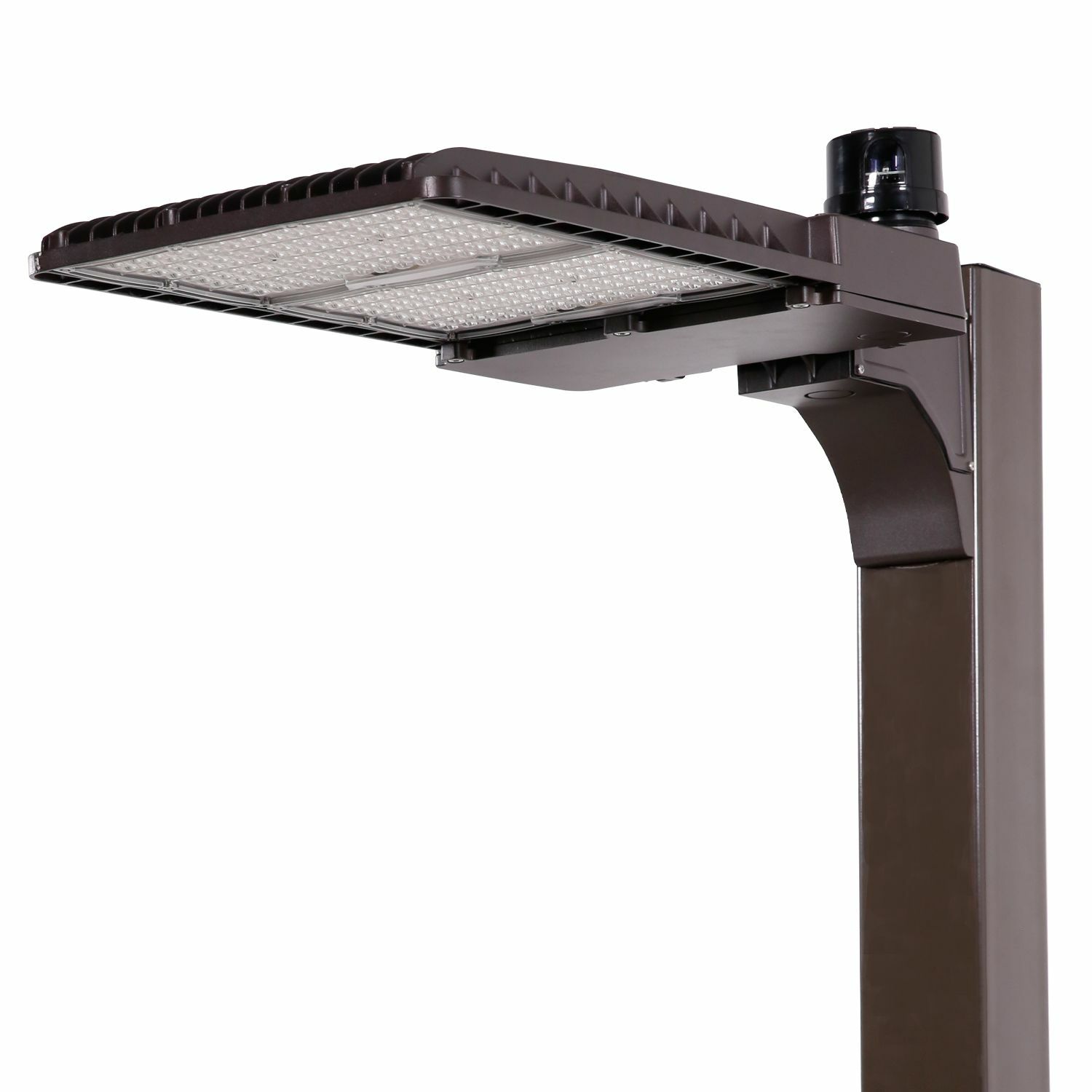 Pole Mont Arm, 1,000W HID Equivalent, Type III Distribution, High Voltage, 347-480V.