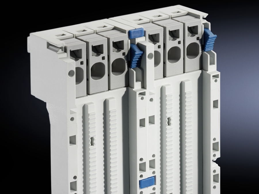 Connection pin, for OM adaptor/support