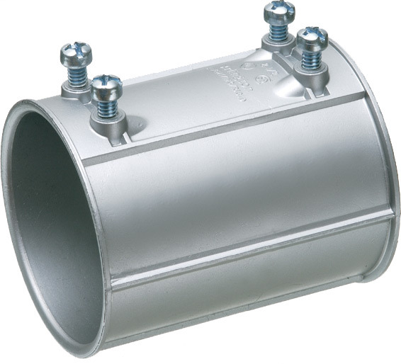 2-1/2" Zinc die-cast set screw emt coupling. For use with steel and aluminum EMT, IMC and Rigid Conduit. Concrete tight.