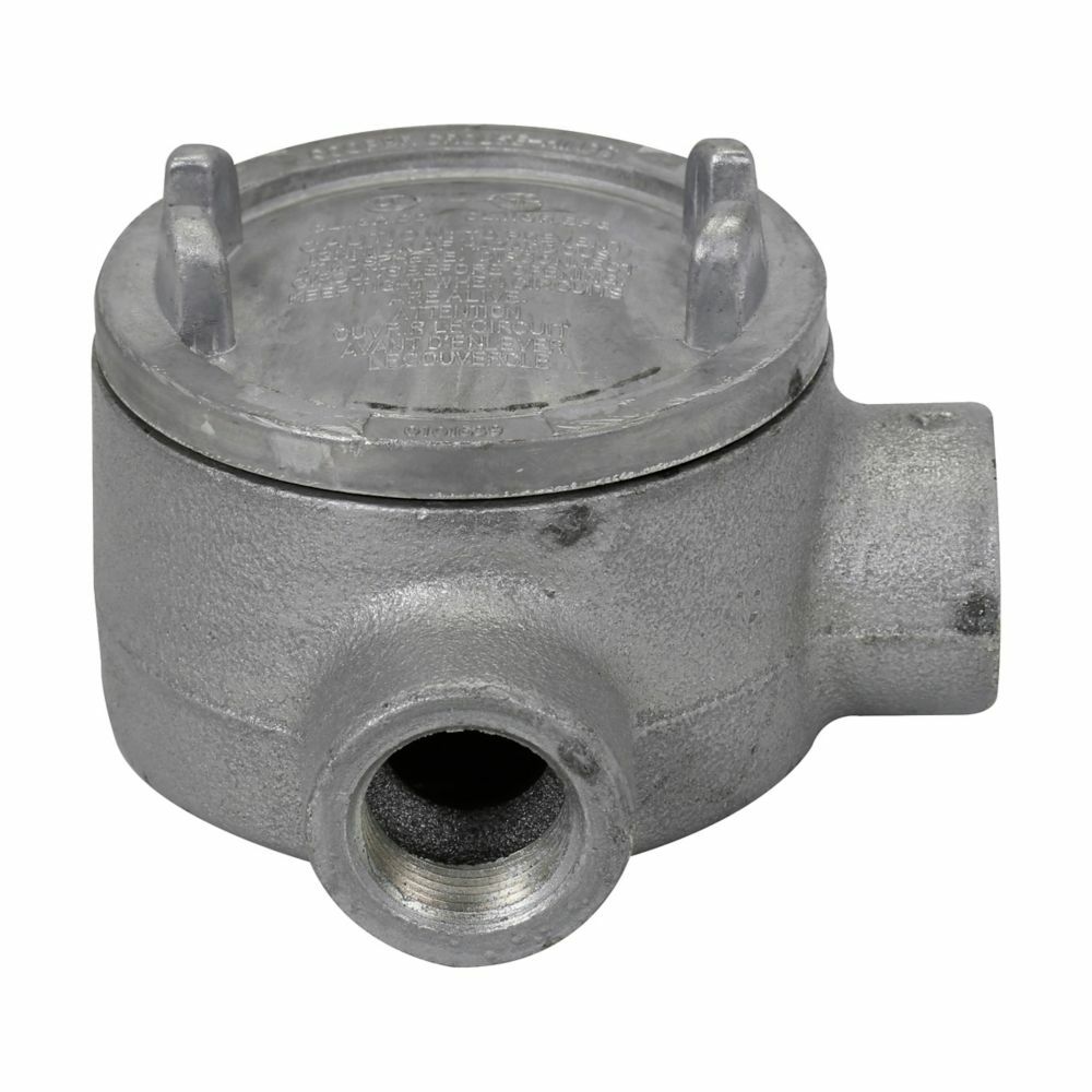Eaton Crouse-Hinds series Condulet GUA conduit outlet box with cover, 3" cover opening diameter, Copper-free aluminum, L shape, 3/4"