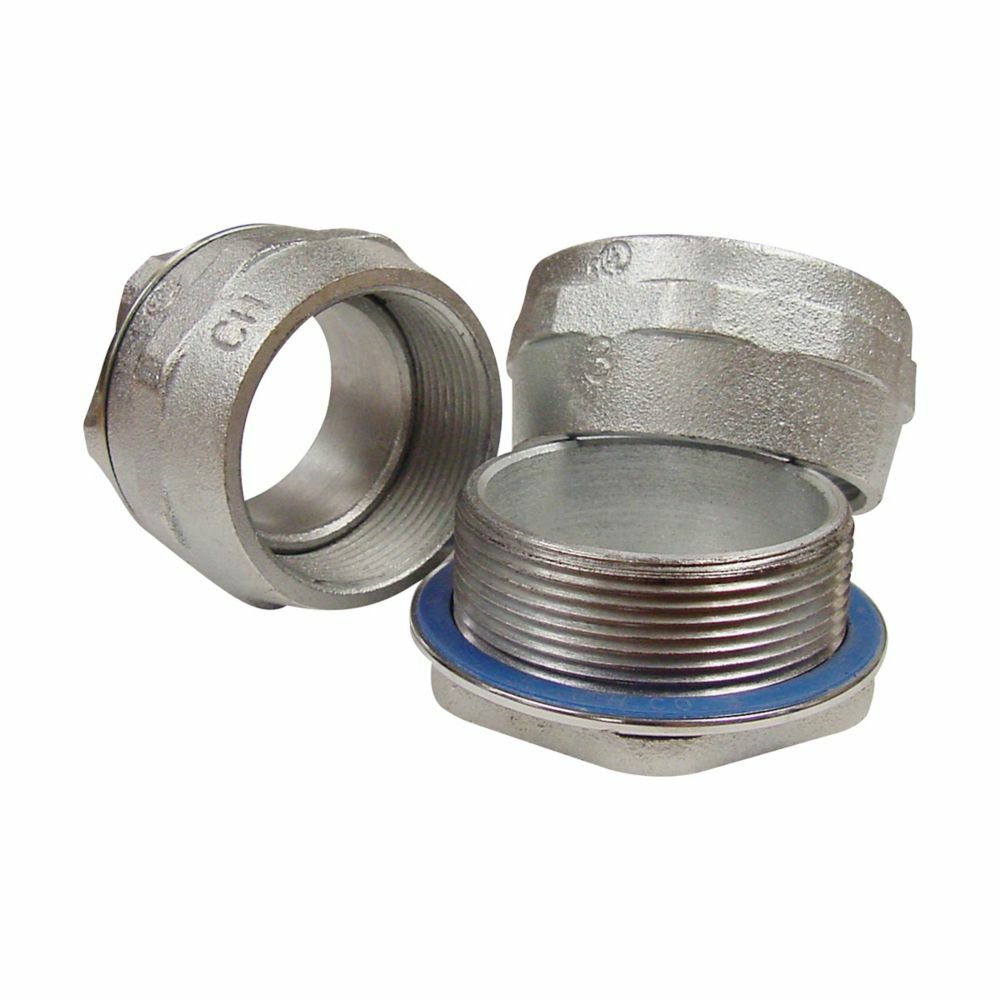 Eaton Crouse-Hinds series HUB conduit hub, Malleable iron, 4", Space-Saver