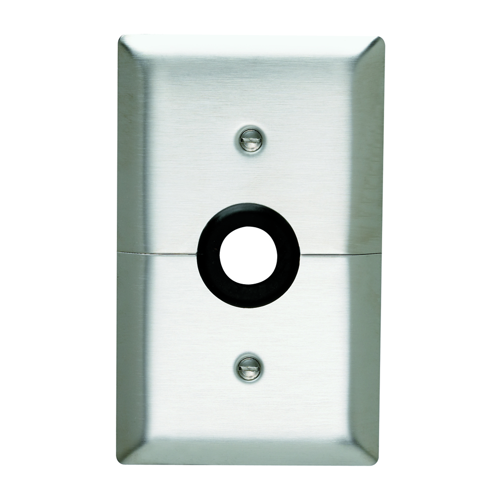 Single gang, Single outlet horizontal split wall plate for television or cable lead in. Supplied with #340 yoke, Strap mounted removable 5/8 ID grommet in 7/8 hole. Smooth 302 Stainless Steel.