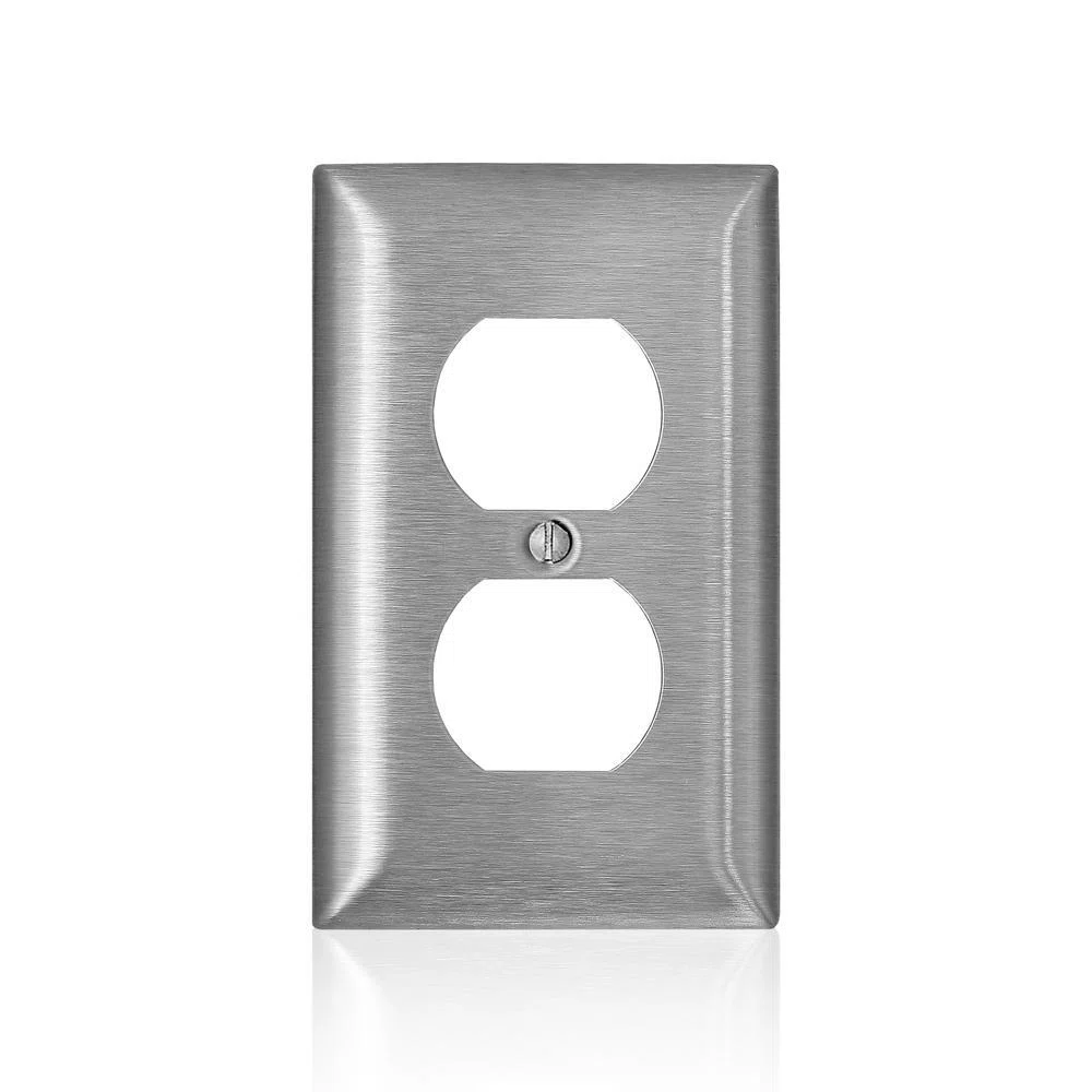 Leviton_SL8.jpg