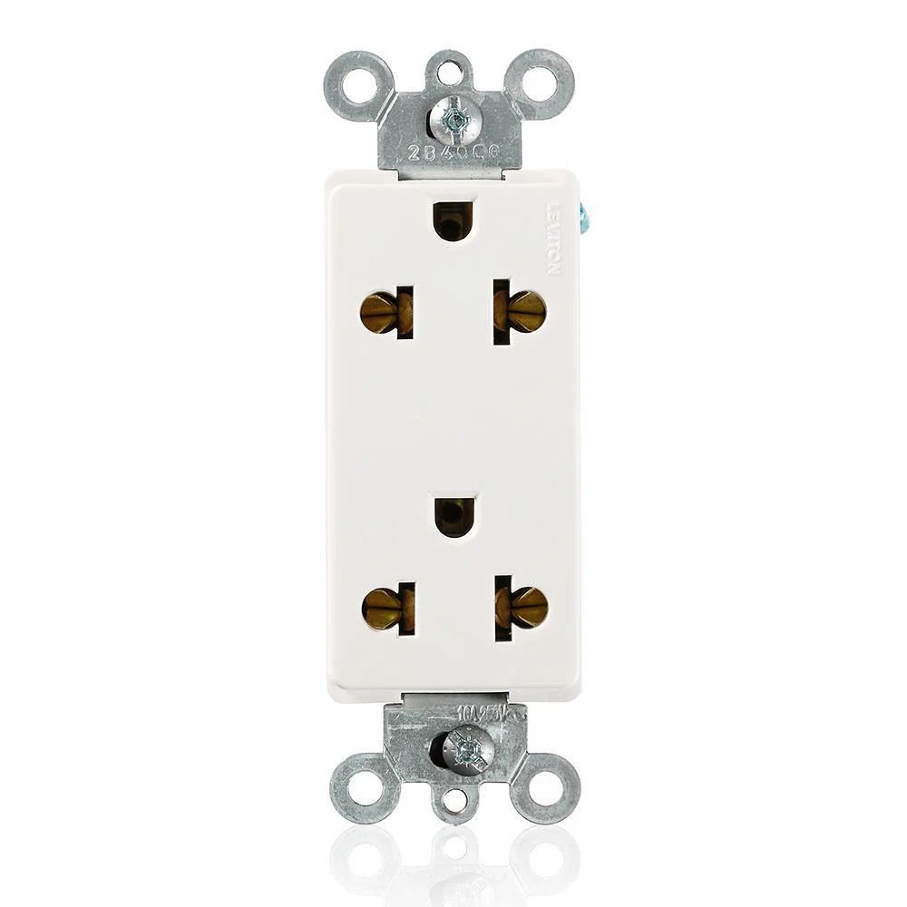 Leviton_5825-W.jpg