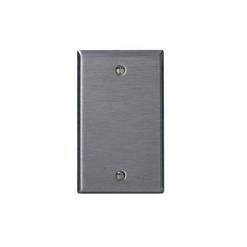 Leviton_SSJ13-40.jpg