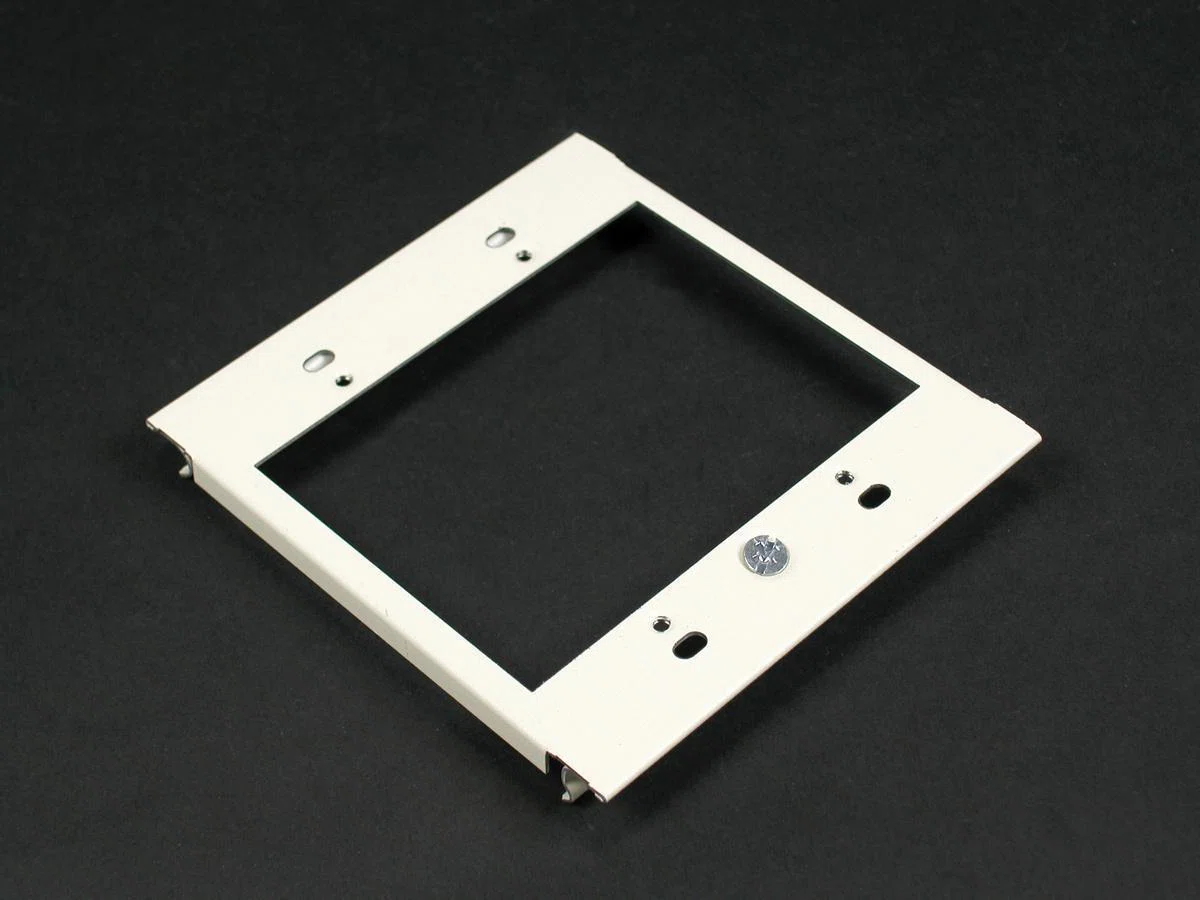 Wiremold_V6007C-2.jpg