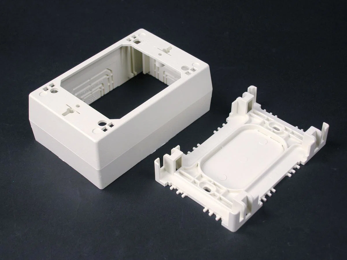 Wiremold_NM2048-FW.jpg