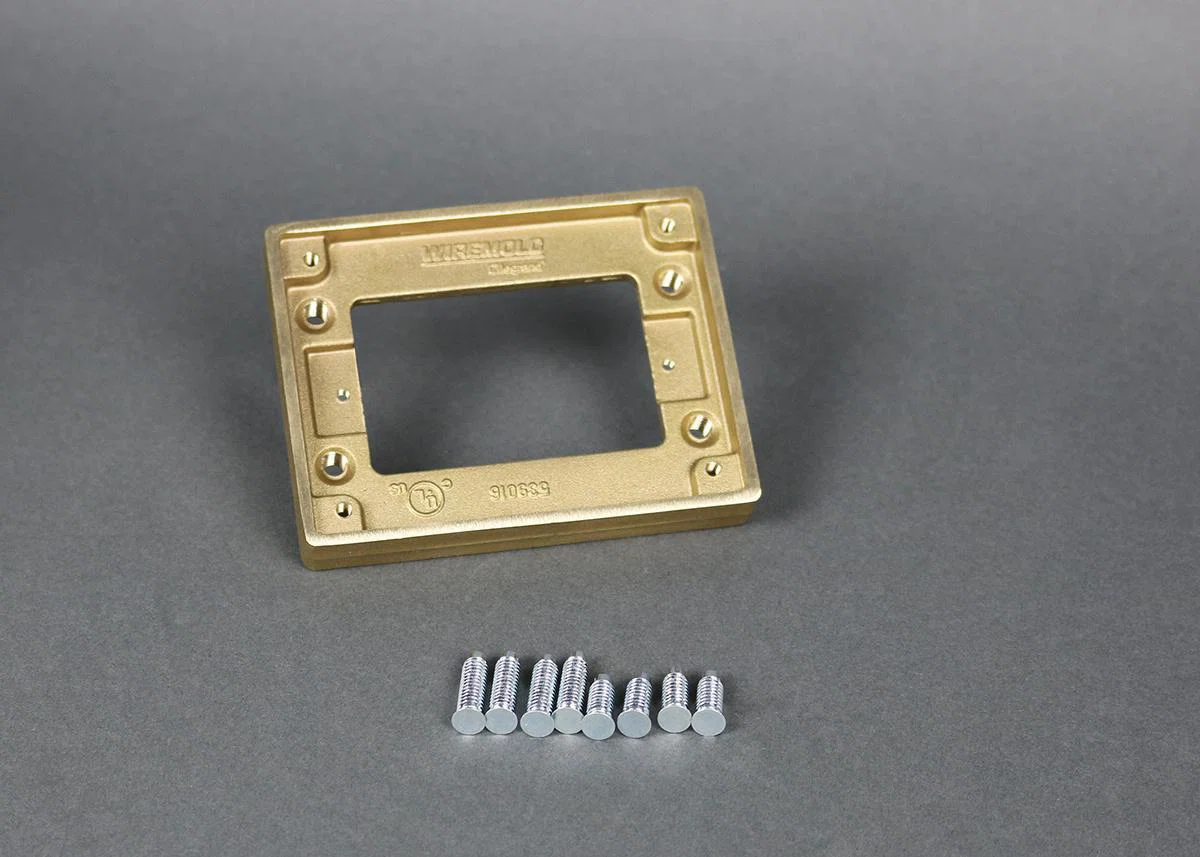 Wiremold_817T.jpg