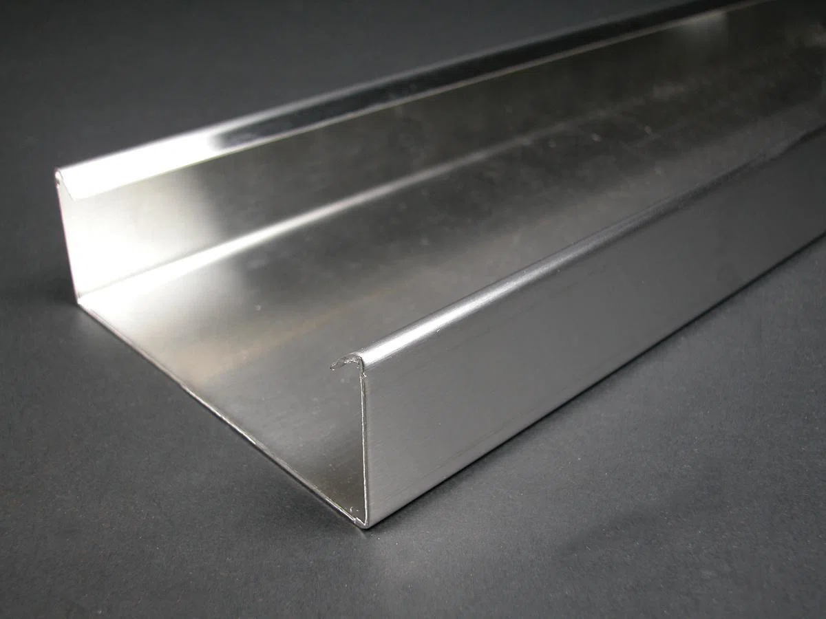 Wiremold_S4000B.jpg
