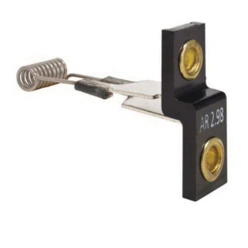Square_D_AR3_28.jpg
